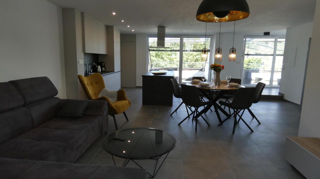 Moselufer Apartments Ürzig المظهر الخارجي الصورة
